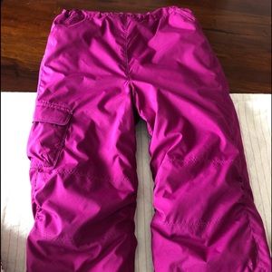 Hanna Anderson Snow pants size 120(6-7).